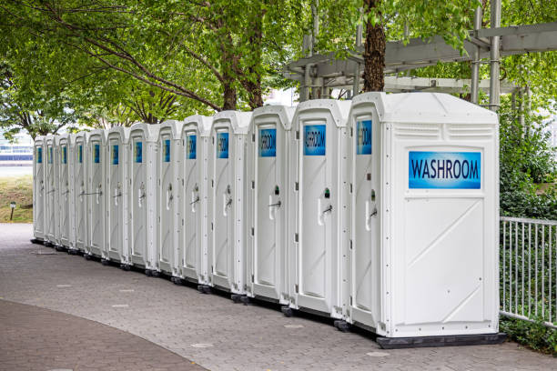 Best Portable restroom trailer rental  in Hollidaysburg, PA